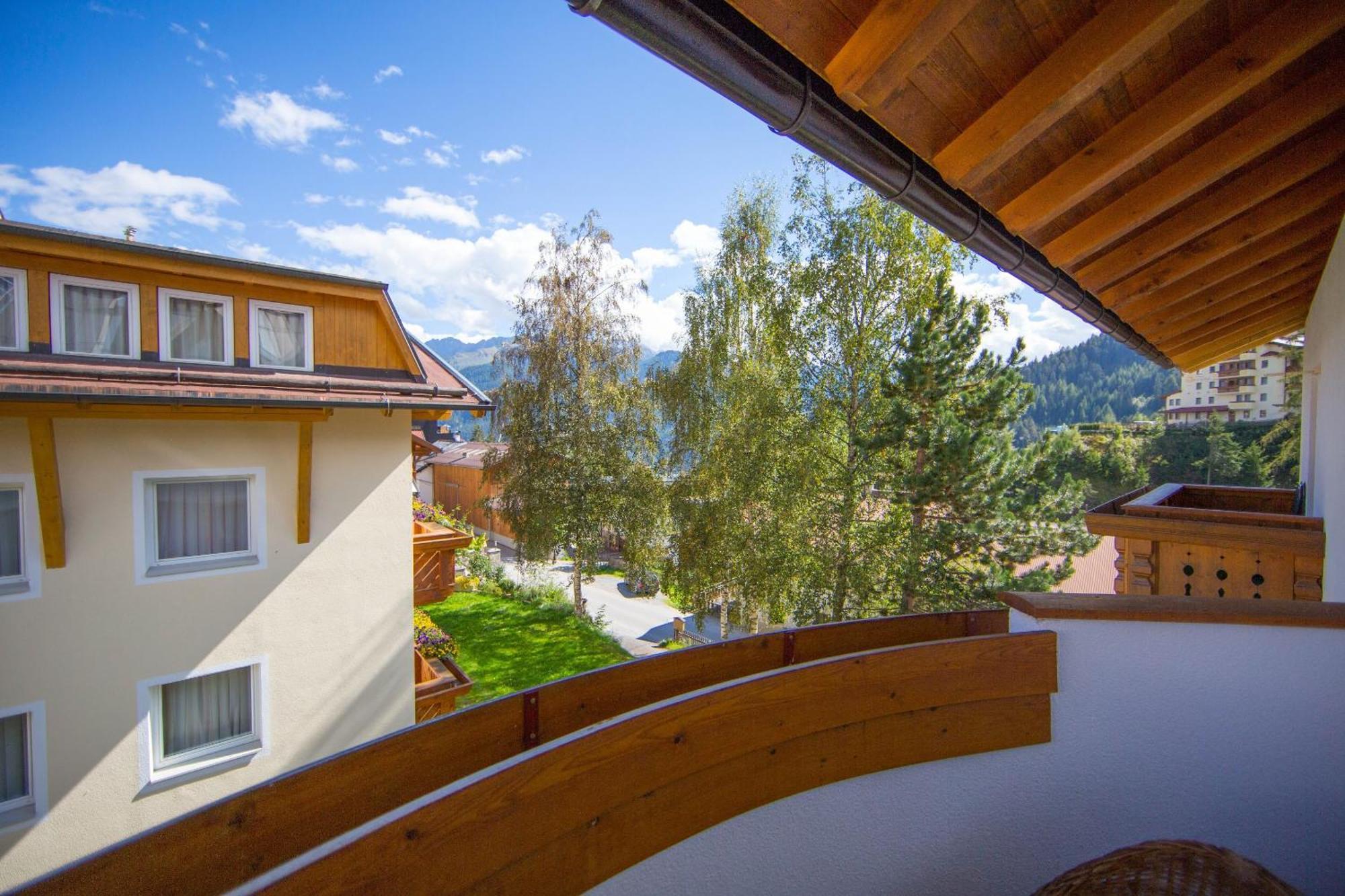Pension Alpenrose Serfaus Rom bilde
